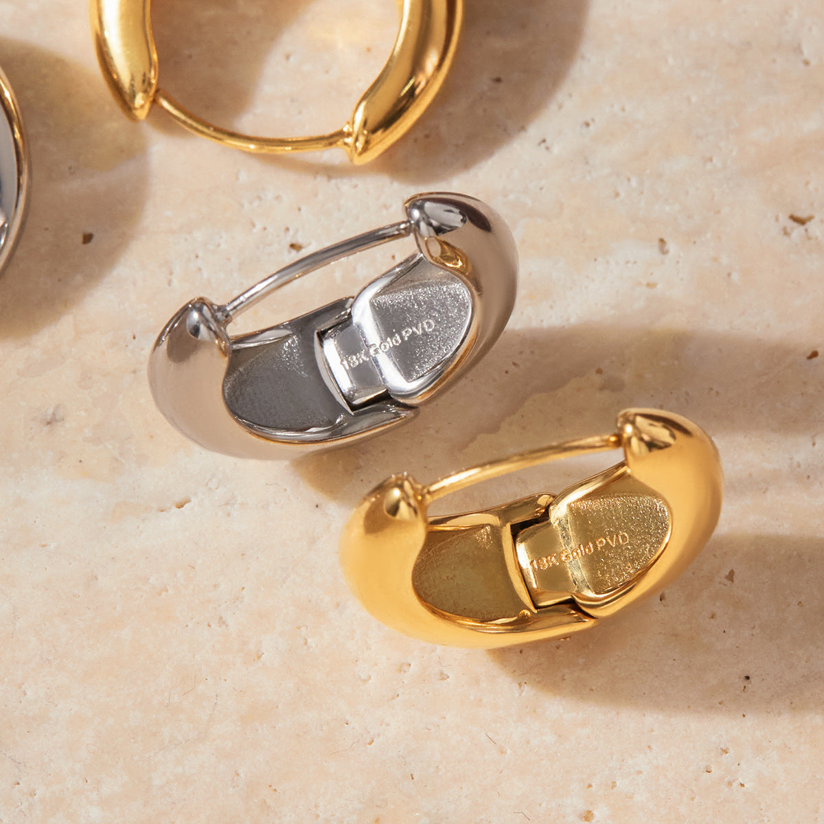 Pendientes de aro geométricos minimalistas de acero inoxidable con acabado chapado para mujer