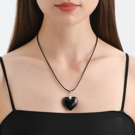 Minimalist Black Large Heart Pendant Necklace for Women Alloy with Electroplating Finish on Leather Cord