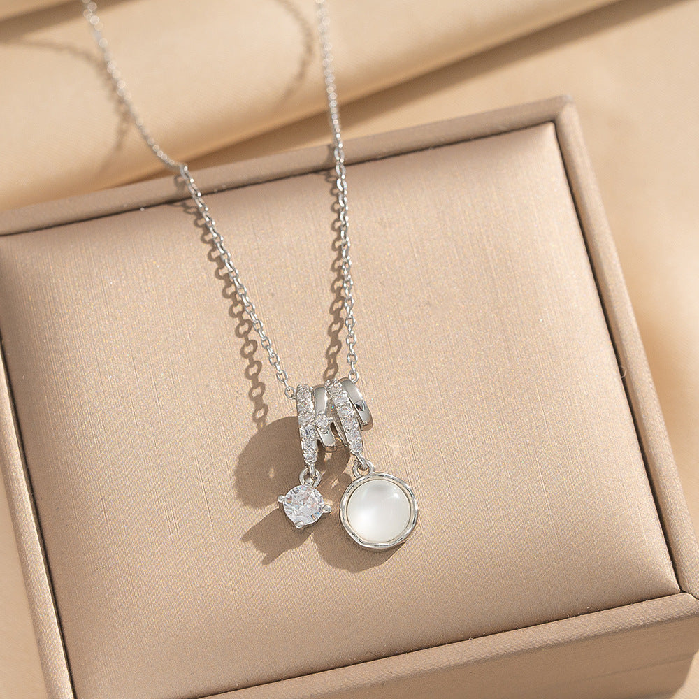 Collar Minimalista con Colgante de Ola y Geométrico para Mujer en Acero de Titanio con Chapado en Oro de 18K, Cadena Hipoalergénica para Clavícula con Motivos de Corazón y Lazo
