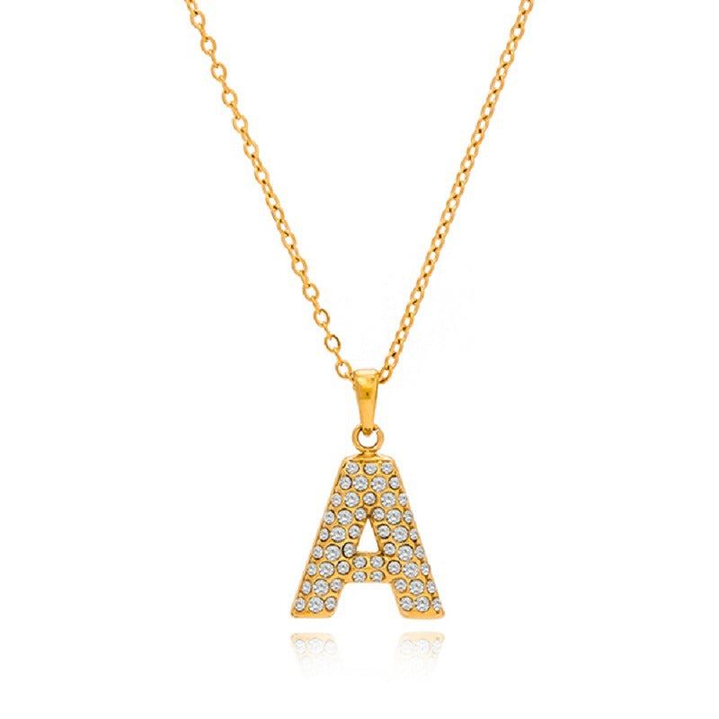 Collana da donna in acciaio inossidabile con ciondolo a cuore minimalista e finitura placcata oro