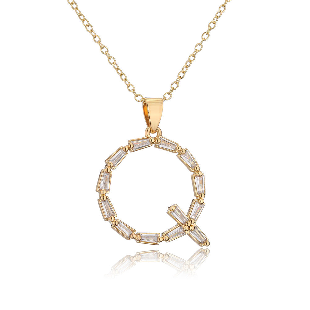 Collana da donna con ciondolo a lettera minimalista in ottone, placcata in oro 18K con intarsio di zirconi