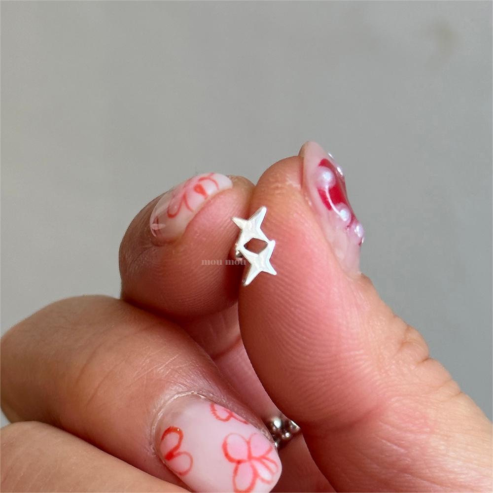 Pendientes de tuerca minimalistas en forma de estrella de plata de ley 925 con acabado chapado para mujer