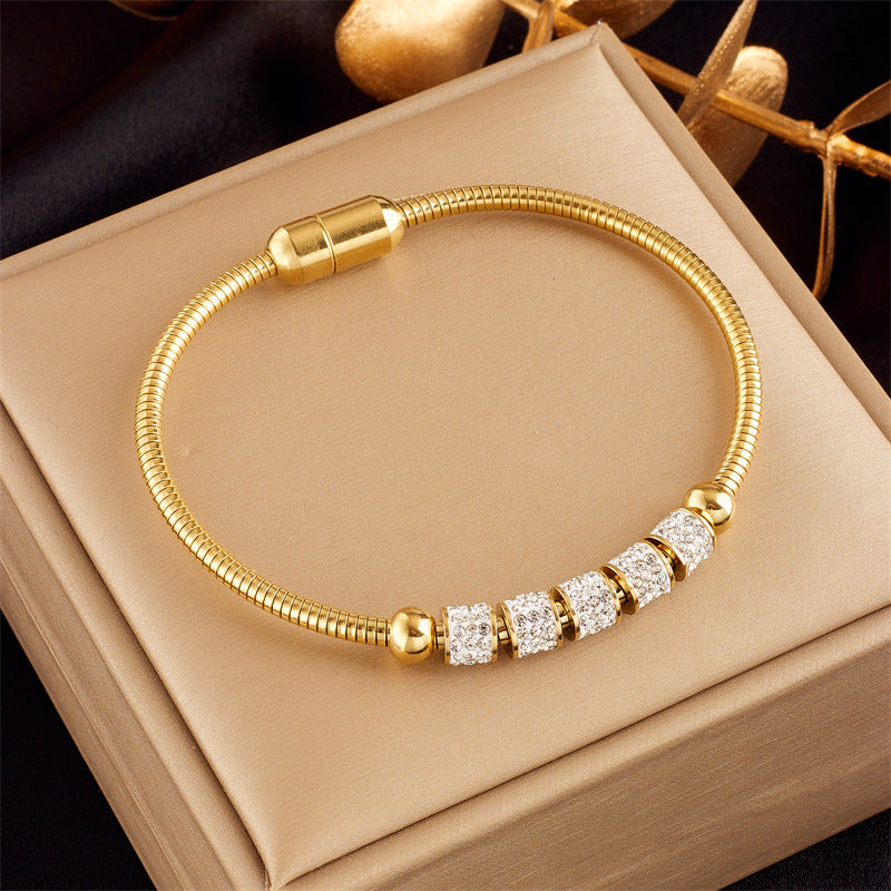 Elegant Minimalist Butterfly Pearl Floral Rhinestone-Embellished Gold-Plated Stainless Steel Bracelet for Women