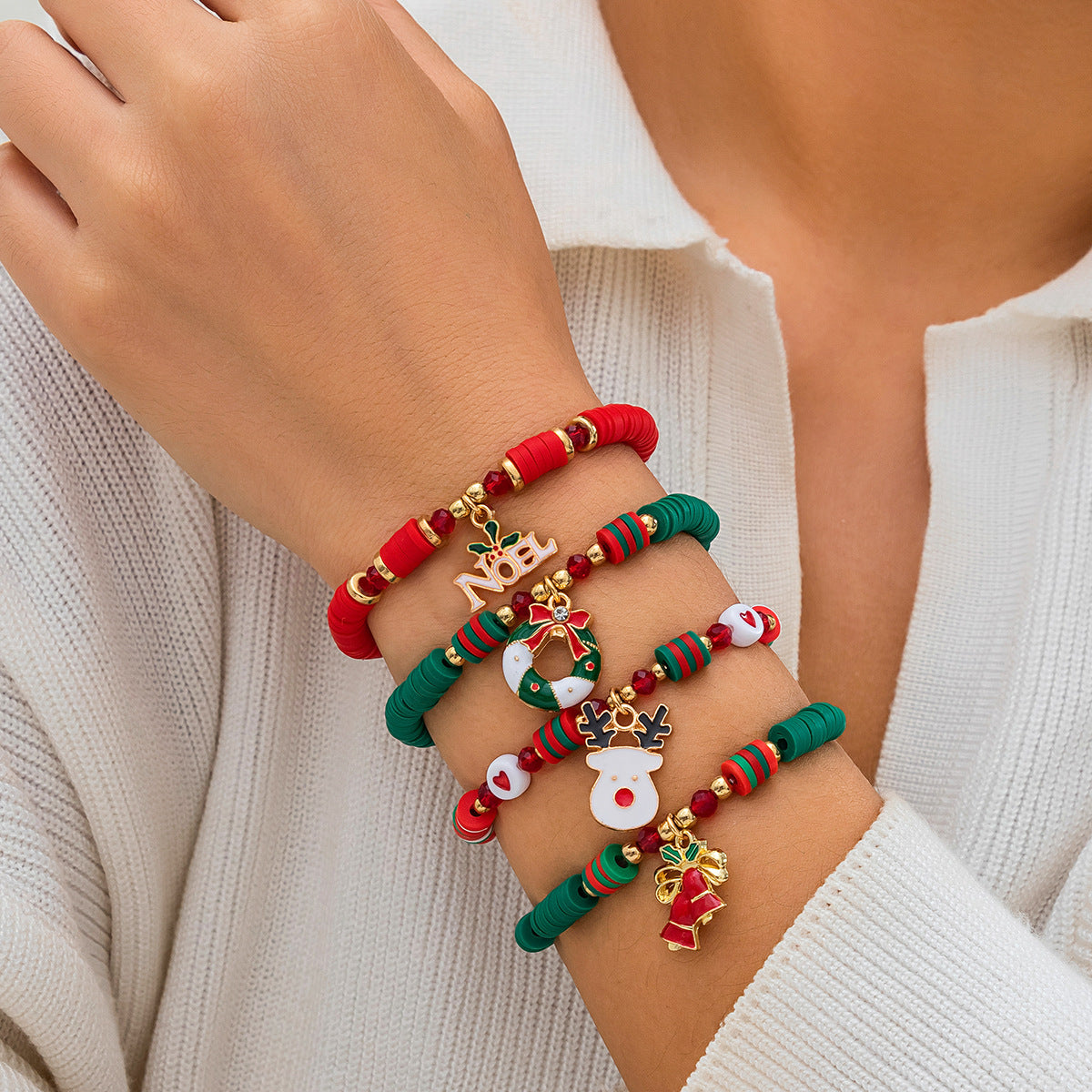 Casual Cartoon Resin Beaded Bracelet Set with Snowflake and Deer Charms for Women Christmas Gift