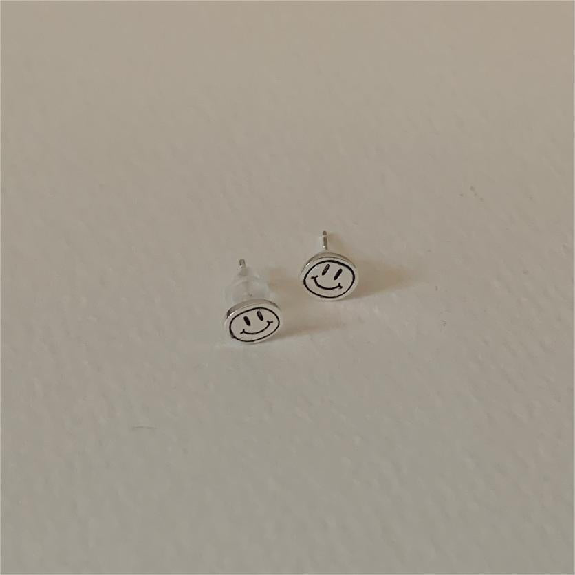 Minimalist Smile Star Flower Earrings in 925 Sterling Silver with Plated Finish