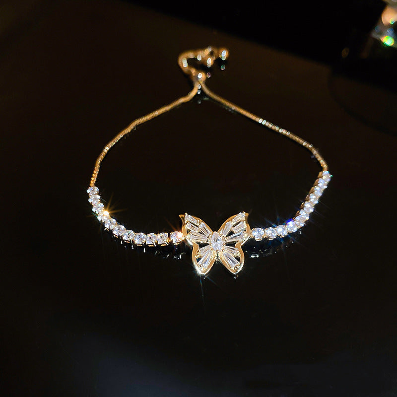 Luxury Elegant Geometric Alloy Plated Bracelet with Cubic Zirconia for Women