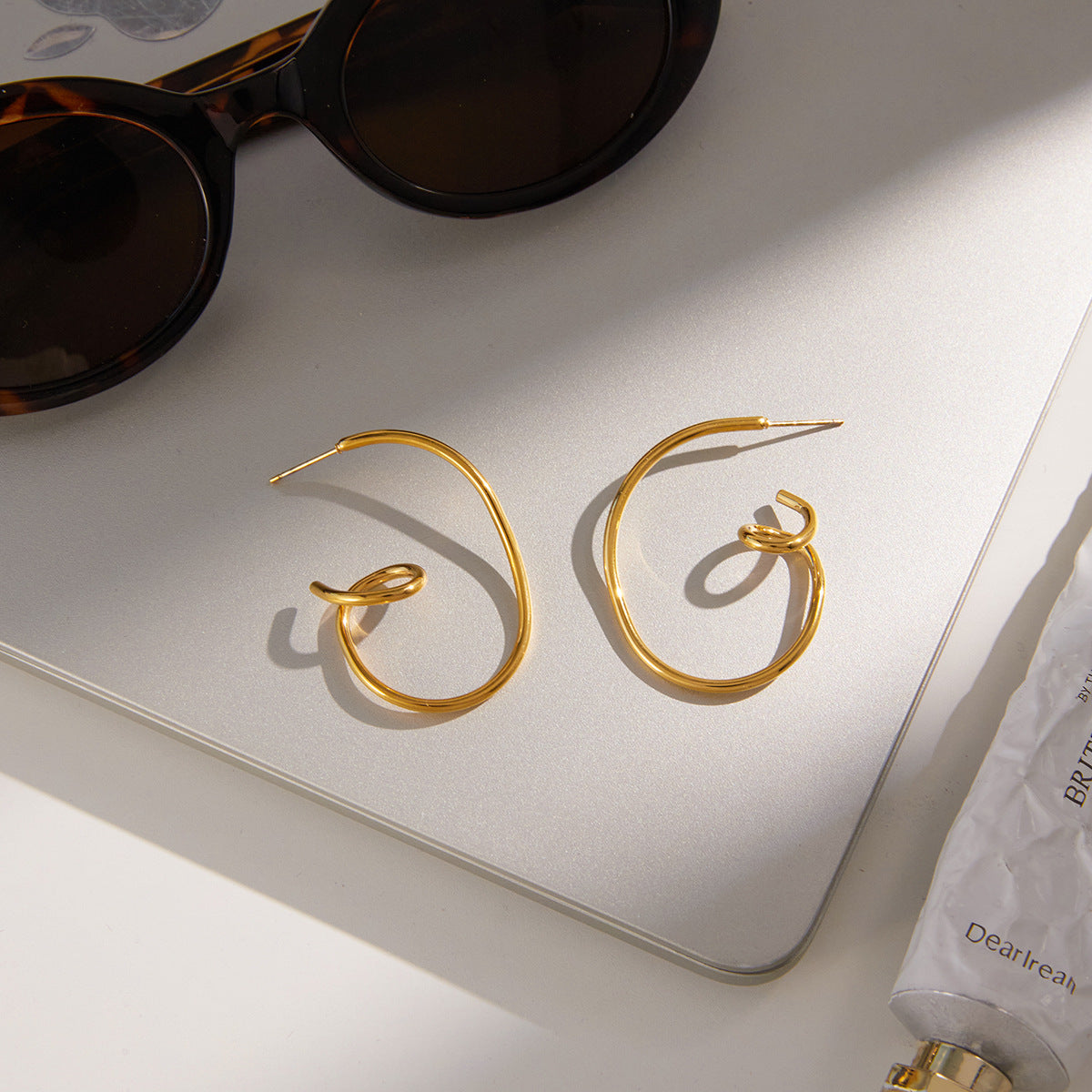 Orecchini a perno geometrici minimalisti in acciaio inossidabile con placcatura in oro 18 carati da donna