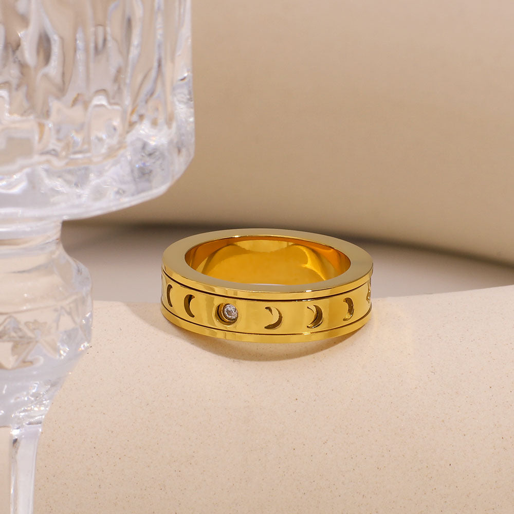 Minimalist Geometric Stainless Steel Ring with 18K Gold Plating for Women and Men