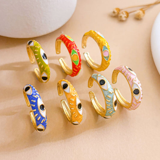 Anello aperto minimalista da donna in ottone placcato oro con cuore e motivo a scacchiera