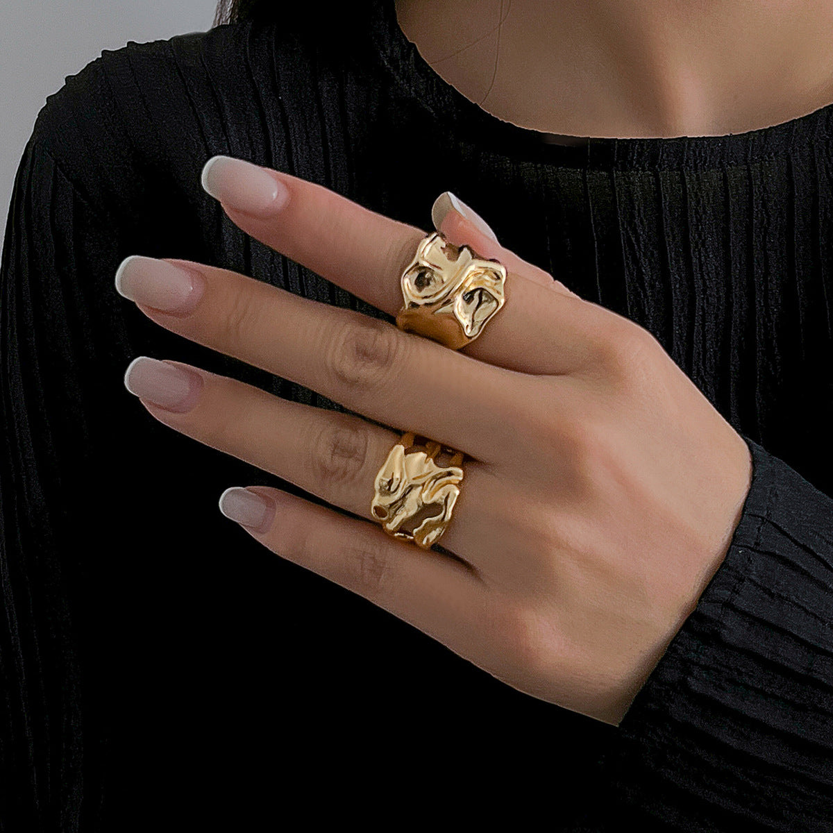 Minimalist Geometric Pleated Alloy Plated Ring Set for Women