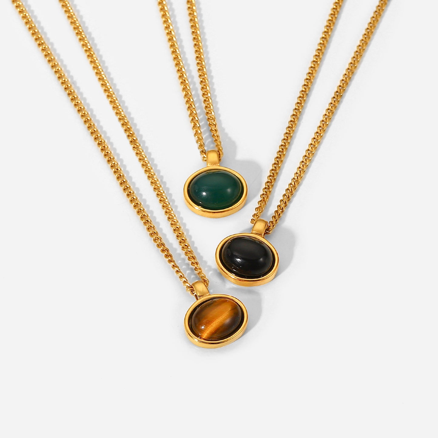 Collana pendente ovale geometrica vintage con pietra naturale, in acciaio inossidabile placcato oro 18 carati, con catena multistrato di perline per donna