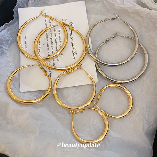 Orecchini a Cerchio da Donna in Lega Geometrica Minimalista Chic con Finitura Galvanizzata