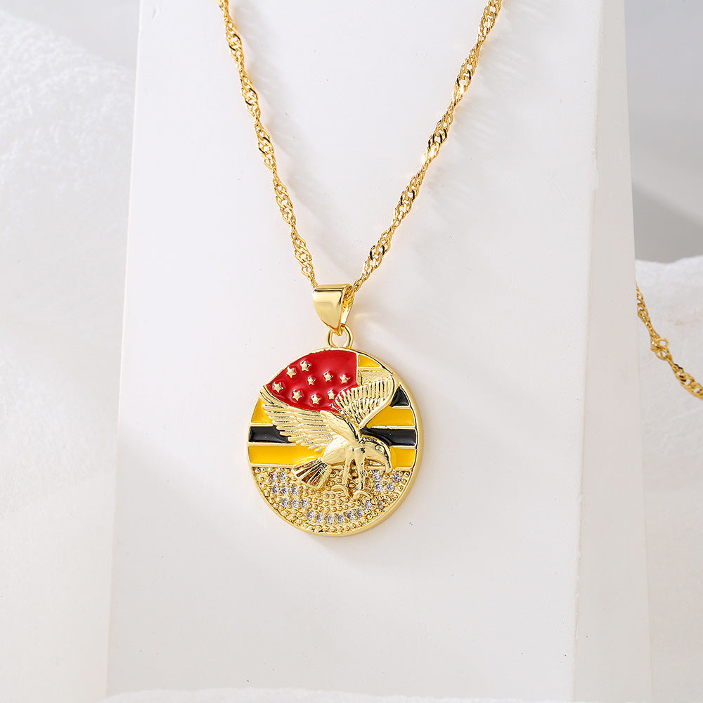 Collana con Pendente Geometrico Minimalista in Rame Placcato Oro Vero e Finitura Smaltata da Donna