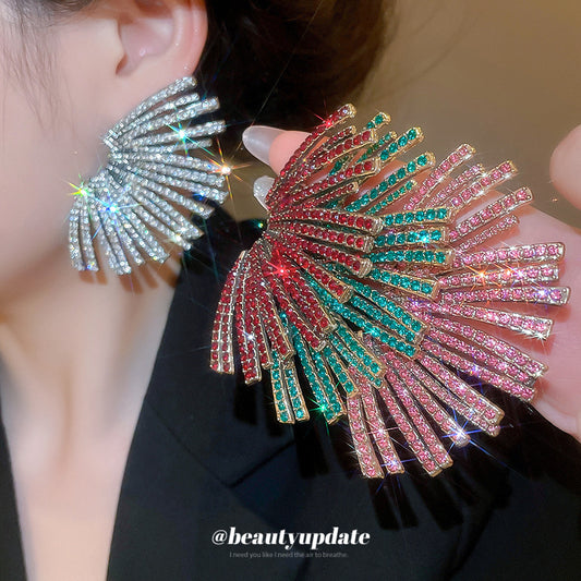 Pendientes de aleación con forma de abanico geométrico con incrustaciones de diamantes de imitación para mujer, diseño moderno y elegante