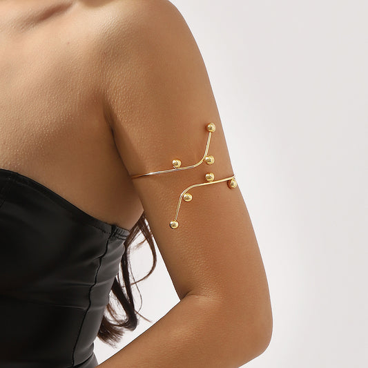 Elegante Bracciale a Polsino Geometrico in Metallo da Donna con Finitura Galvanizzata e Dettaglio di Perline Rotonde