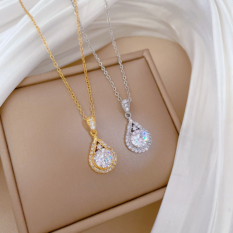 Minimalist Sweet Teardrop Geometric Gold Plated Rhinestone Inlay Titanium Steel Necklace for Women