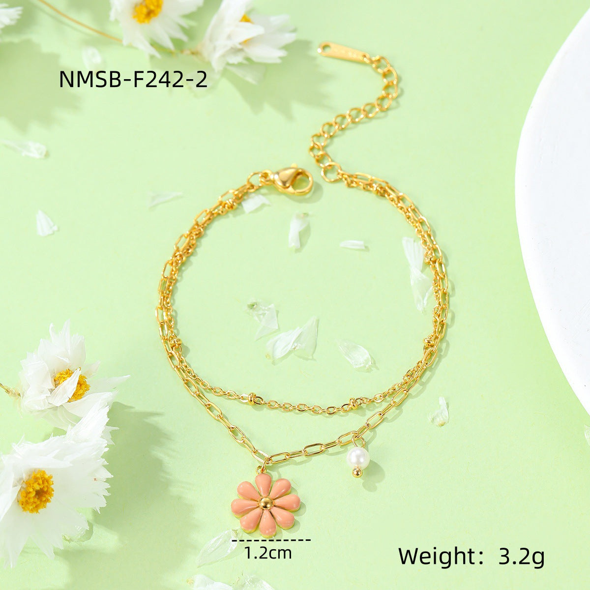 Sweet Minimalist 18K Gold Plated Titanium Steel Daisy Pearl Enamel Bracelet for Women