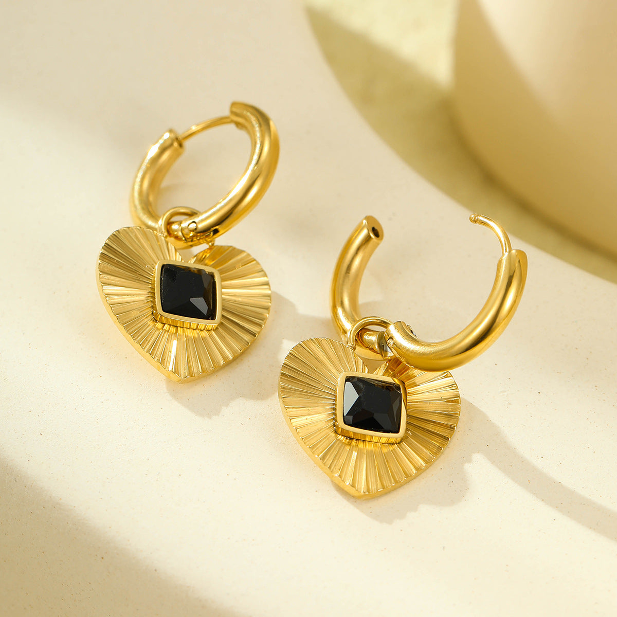 Minimalist Heart-Shaped Stainless Steel Hoop Earrings with Zirconia Inlay for Women