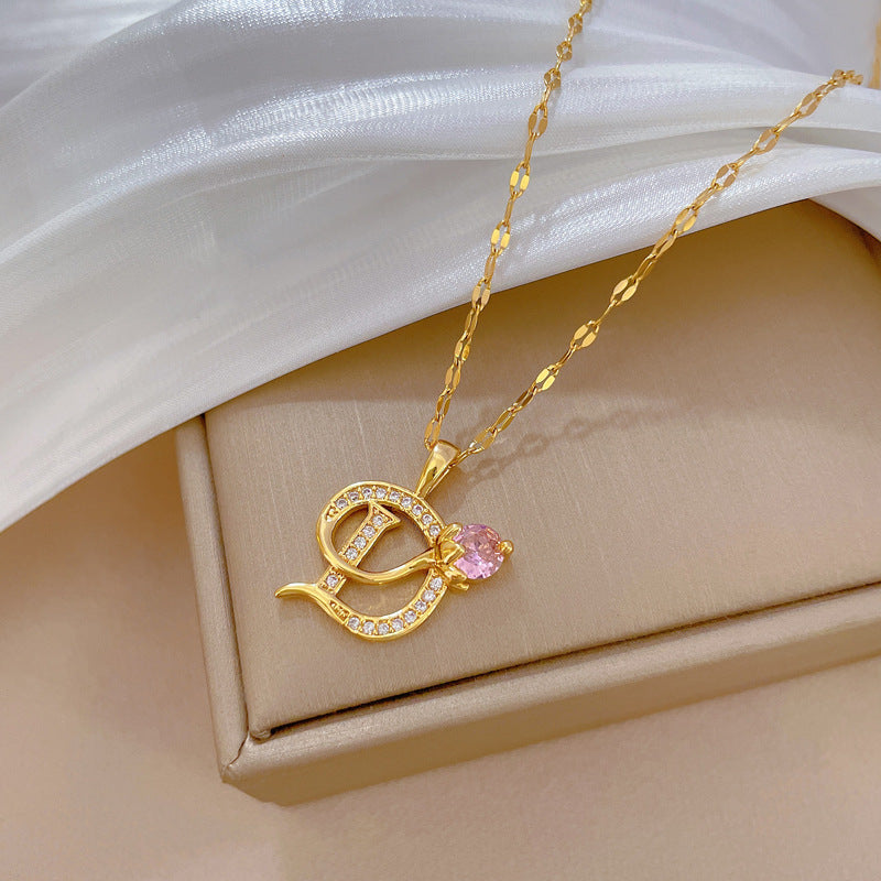 Collana con pendente a fiore geometrico dolce di lusso in acciaio al titanio con catena in rame e strass
