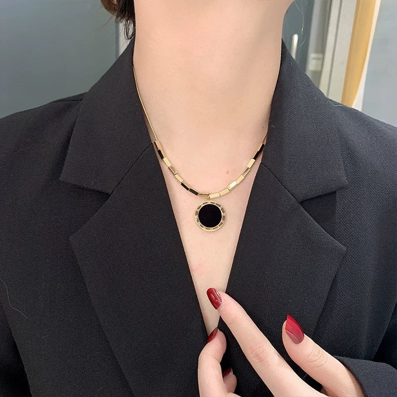 Minimalist Luxury Square Round Titanium Steel Plated Snake Chain Necklace for Women