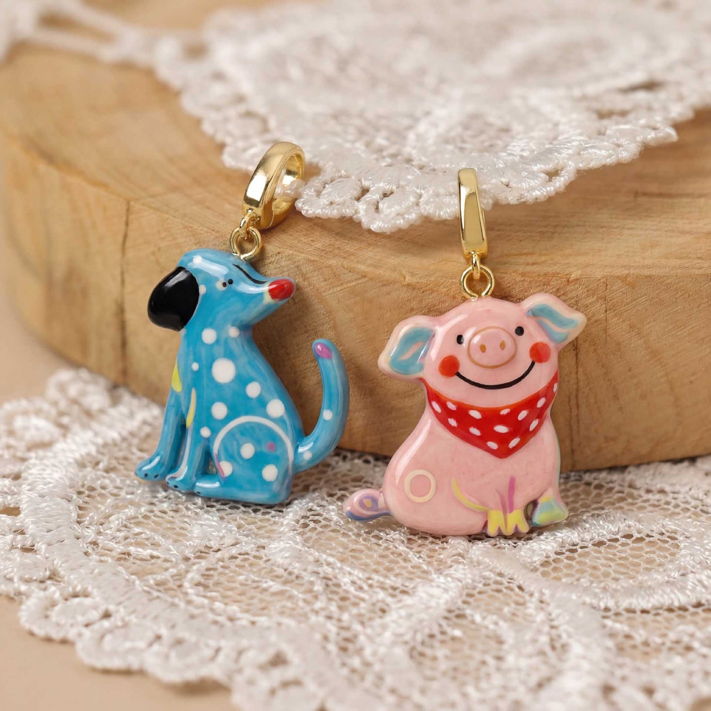 Ciondolo da donna vintage placcato oro 18 carati in ottone con animali e olio a goccia