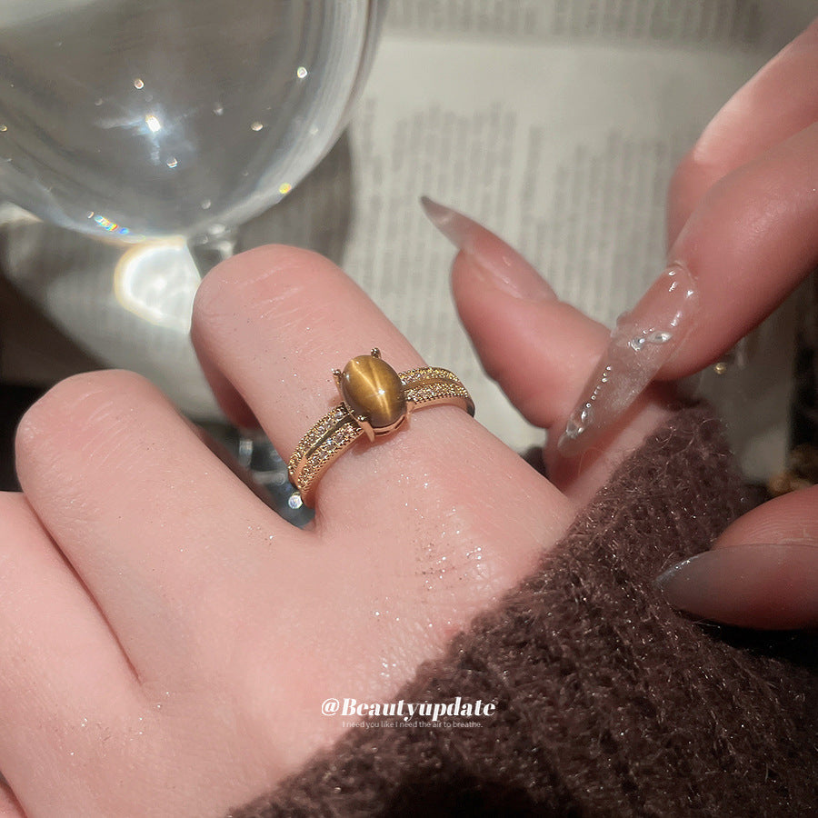 Anello da dito da donna in stile vintage con occhio di tigre geometrico ispirato alla melanina e intarsio in zircone