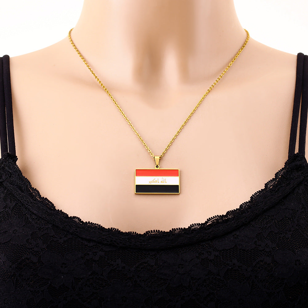 Collana con Pendente Vintage Etnico Geometrico Smaltato in Acciaio Inossidabile per Unisex con Catena Piatta a Croce