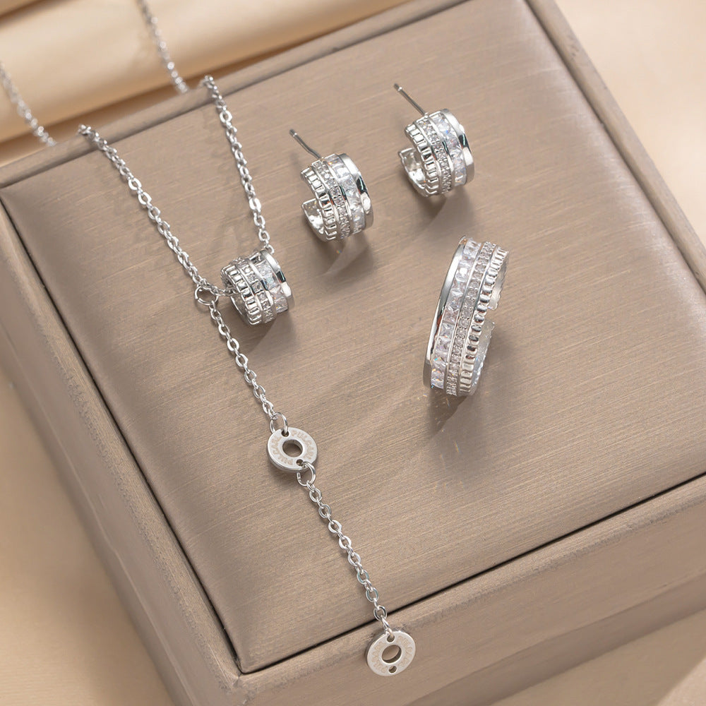 Set di collana in acciaio al titanio geometrico minimalista di lusso leggero con ciondolo in rame placcato oro 18 carati e intarsio in zircone, unisex