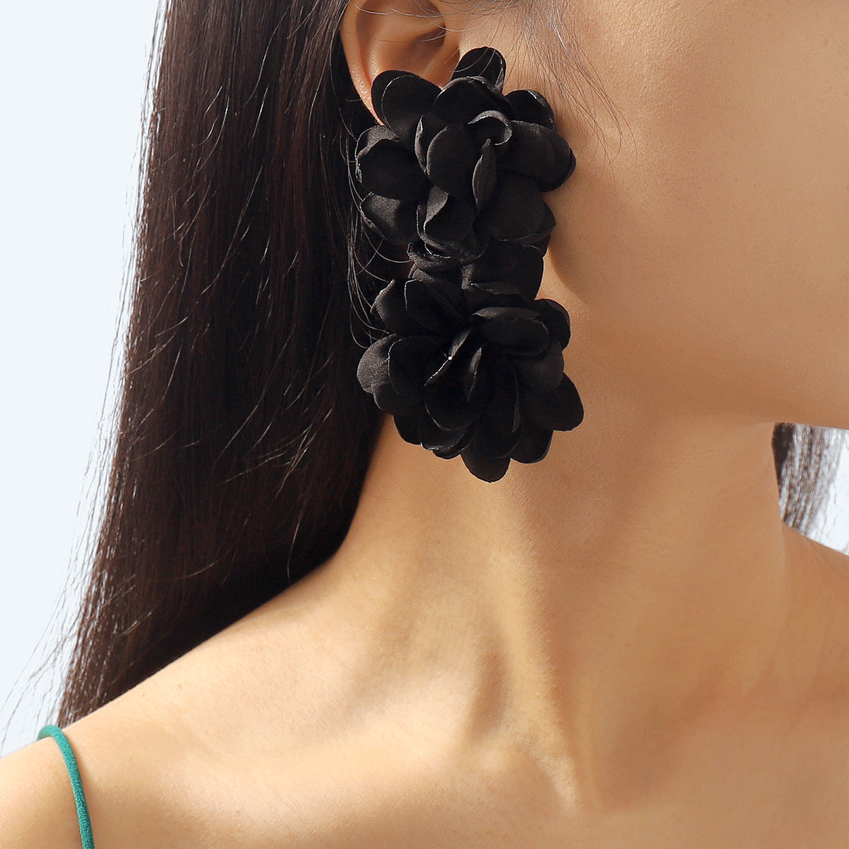 Collar de terciopelo floral de rosas, dulce y atrevido, para mujer con detalles geométricos