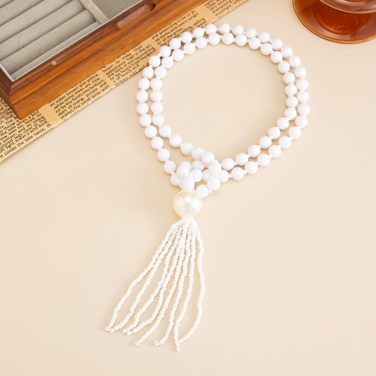 Luxury Elegant Geometric Round Acrylic Beaded Tassel Layered Necklace for Women