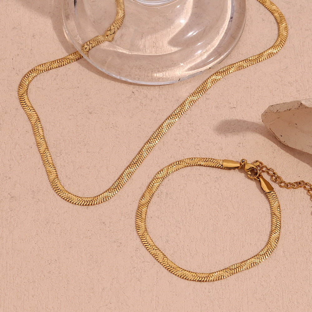 Collana da donna a spina di pesce con motivo a onda, in acciaio inossidabile placcato oro 18 carati, geometrica e minimalista