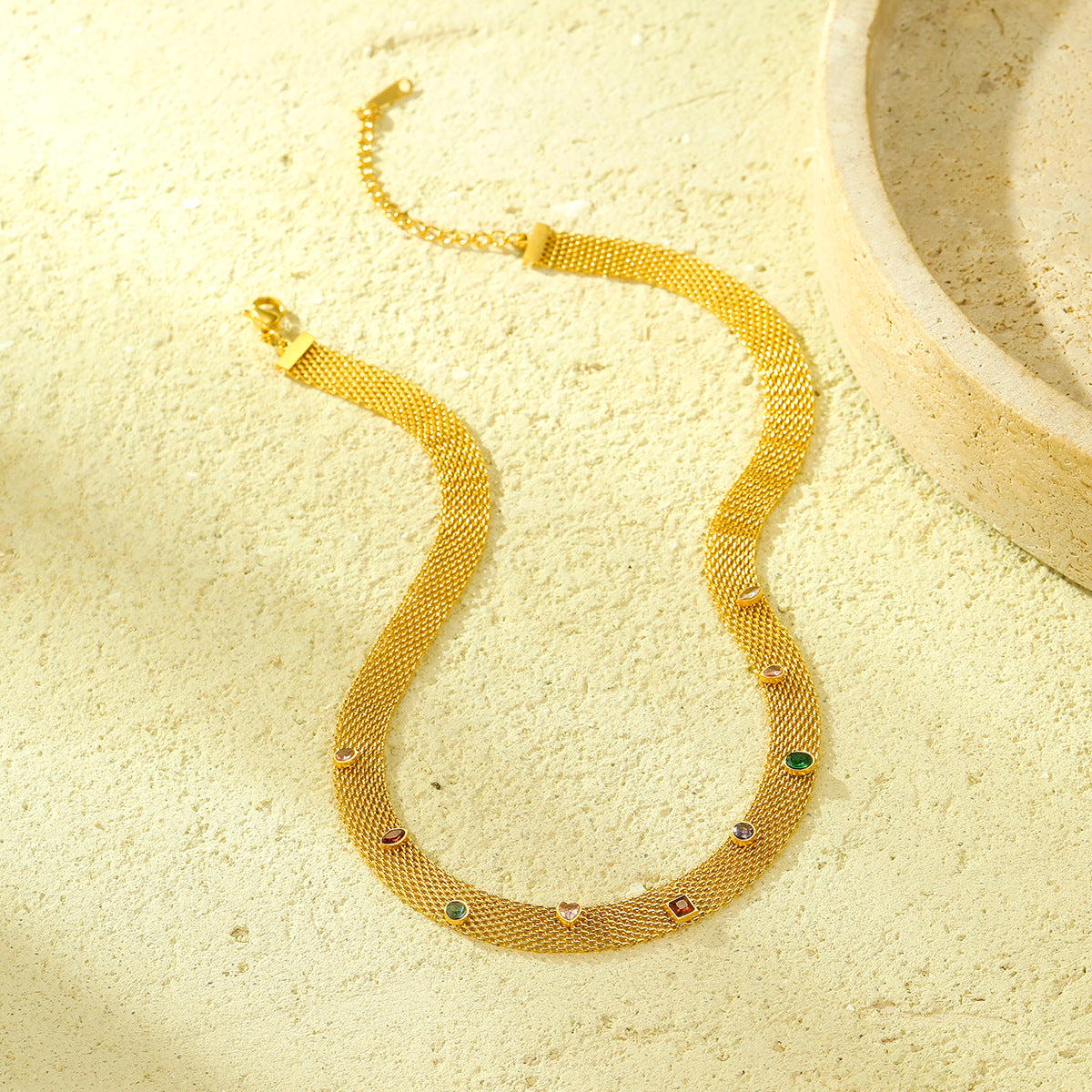 Set di Collana in Acciaio Inossidabile con Motivo Geometrico in Stile Ufficio, con Accenti in Zircone e Finitura Placcata