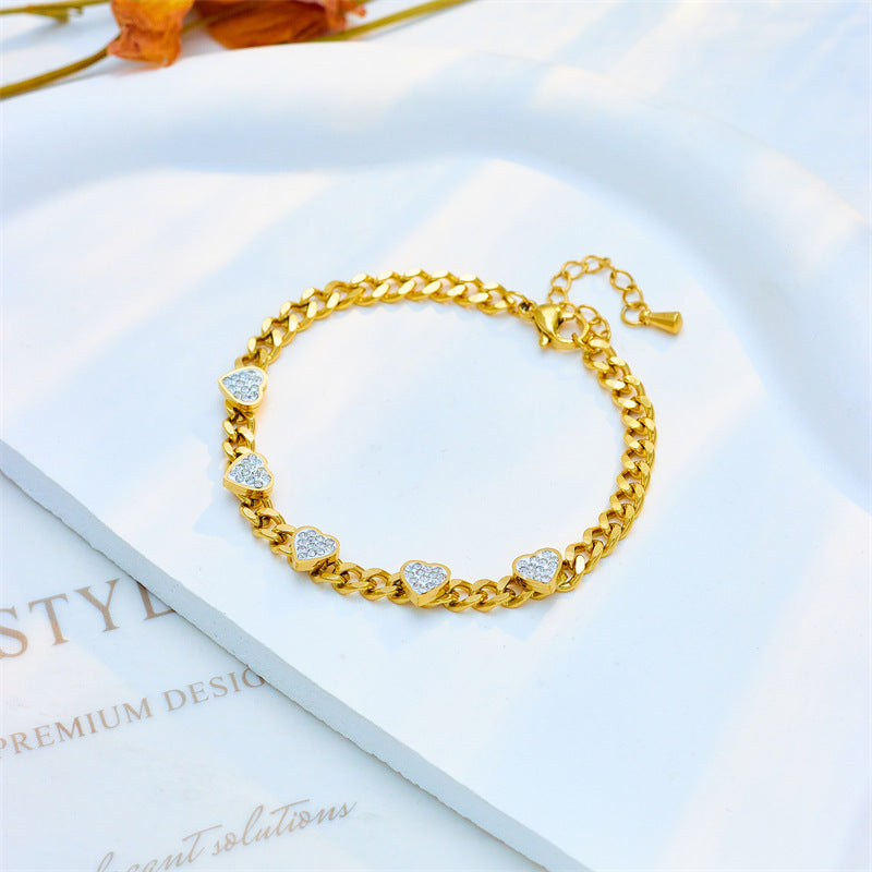 Fashionable White 3D Heart-Shaped Titanium Steel Bracelet with Chain Design for Women