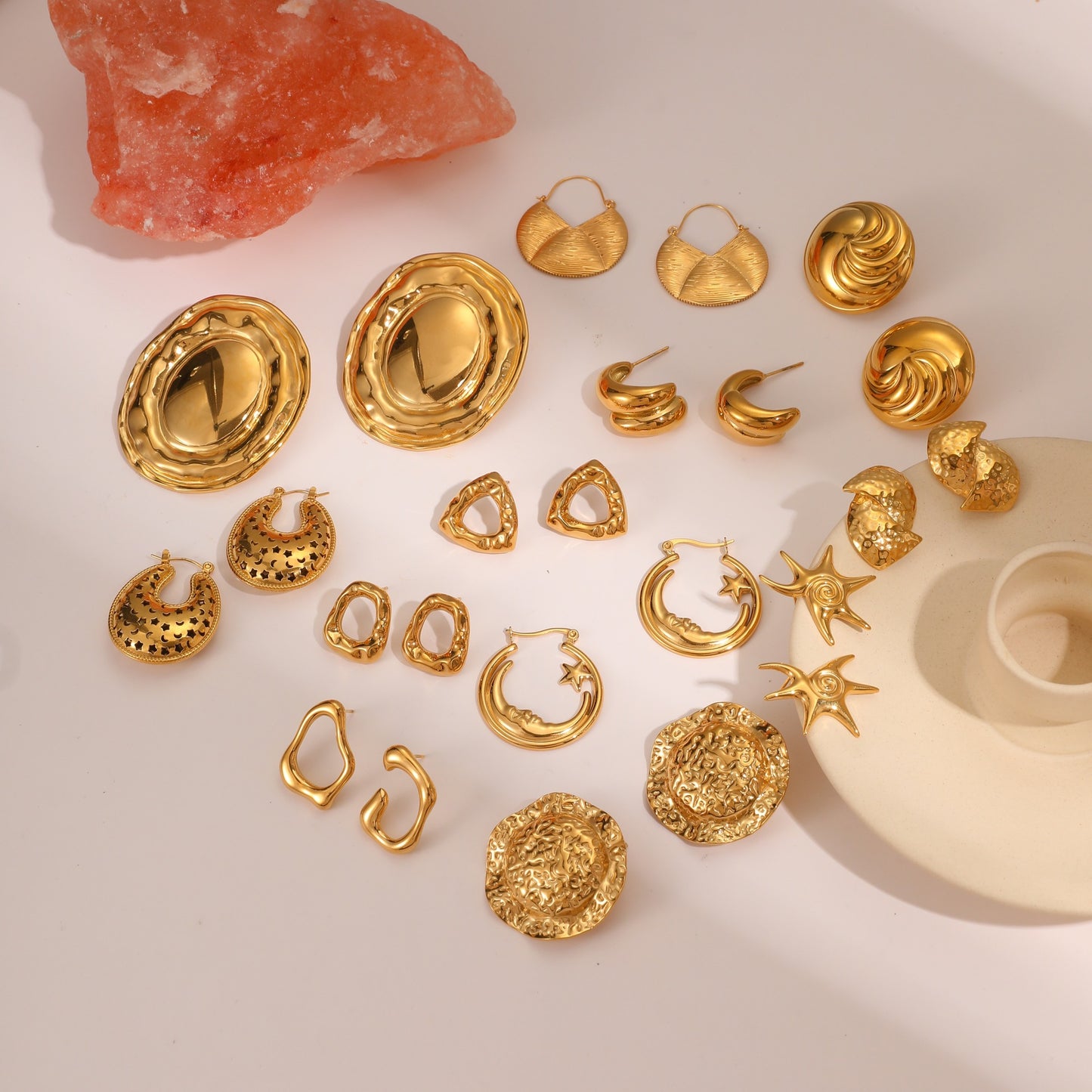 Orecchini geometrici in acciaio inossidabile alla moda con placcatura in oro 18 carati Design lussuoso anallergico leggero da donna