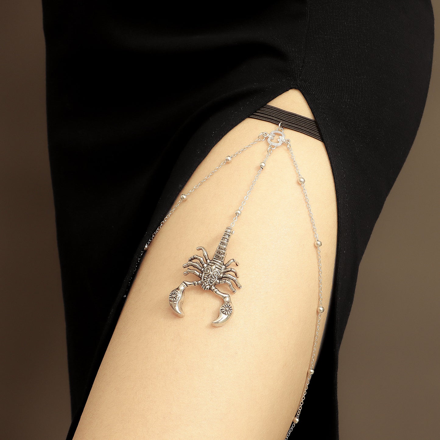 Geometric Scorpion Pendant Stretch Anklet with Tassels for Women Alloy Body Chain Fashion Multi-Layer Sexy Anklet