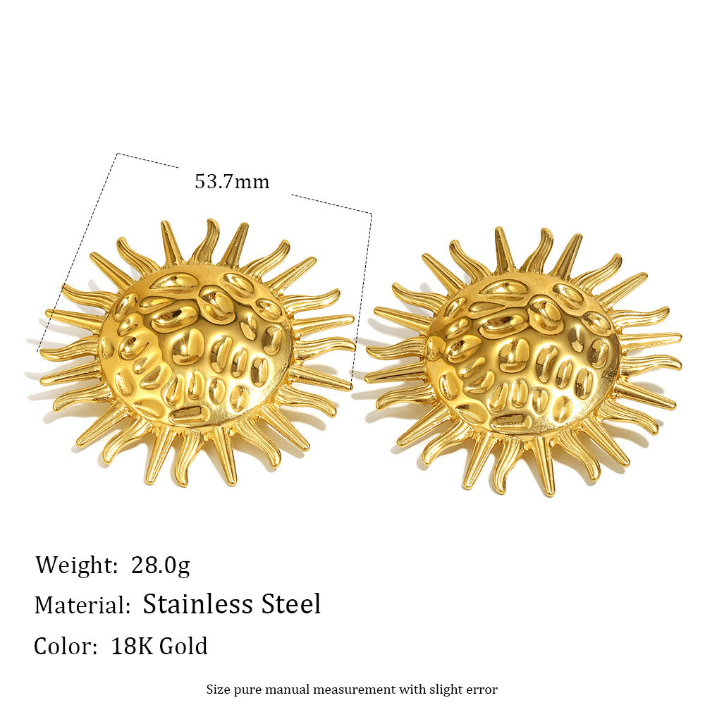 Orecchini da donna minimalisti in acciaio inossidabile a forma di sole placcati in oro 18K