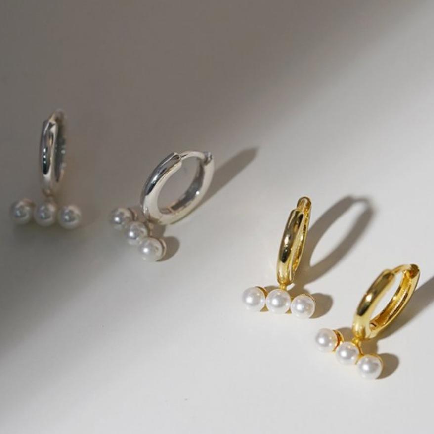 French Vintage Style Teardrop Shaped 925 Sterling Silver Pearl Stud Earrings for Women