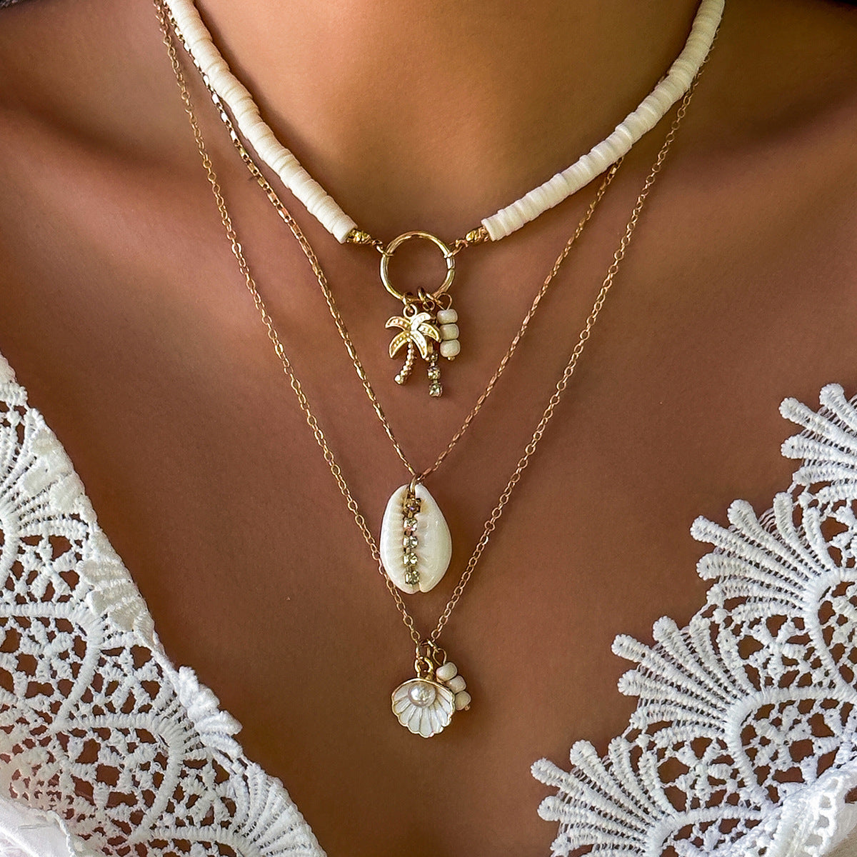 Sweet Bohemian U-Shape Starfish Alloy Plated Pendant Necklace with Tassel and Shell Elements for Women
