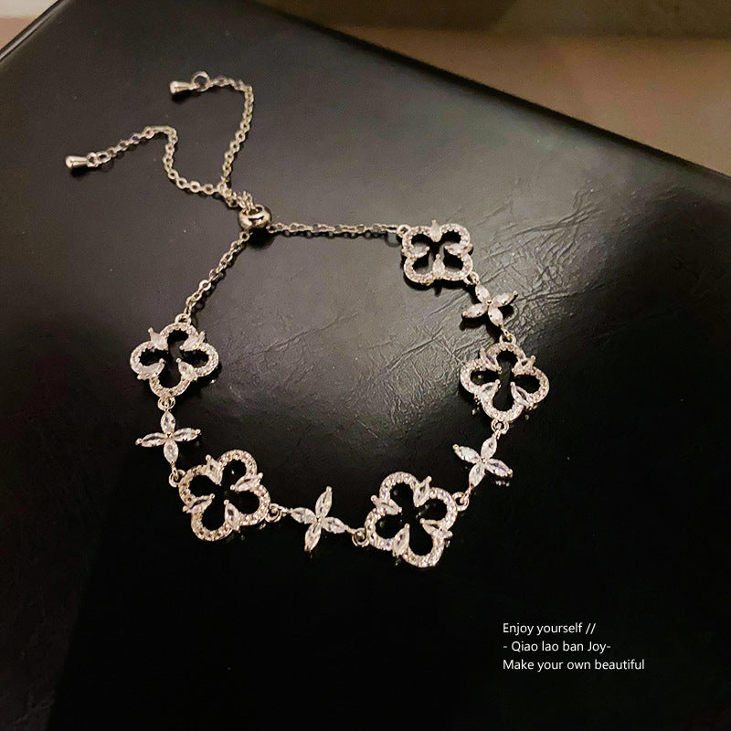 Elegant Floral Cubic Zirconia Inlaid Brass Bracelet for Women