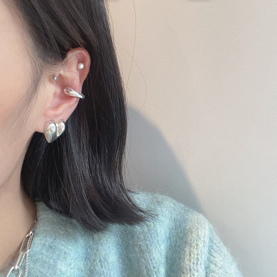 Orecchini a perno minimalisti a forma di cuore in argento sterling 925 con pavé di microzirconi