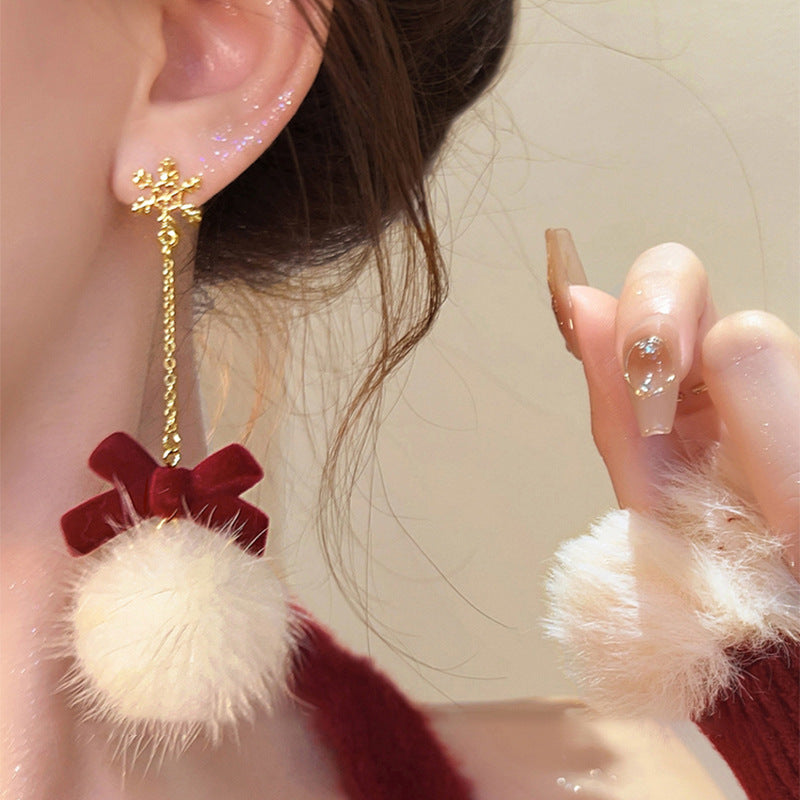 Aretes minimalistas con colgante de lazo y copo de nieve con detalles geométricos en aleación bañada en rodio y postes de plata de ley 925 para mujer