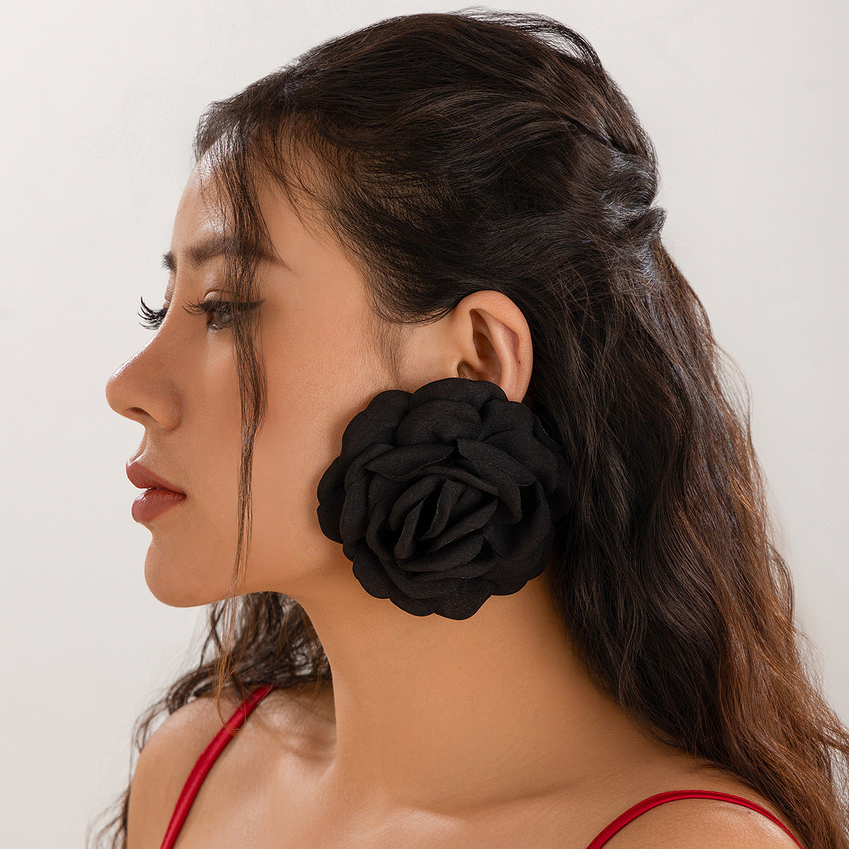 Minimalist Floral Leather Snake Chain Choker Necklace for Women