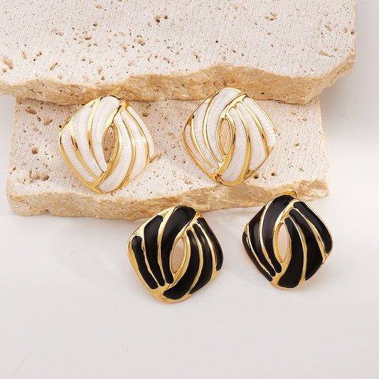 Minimalist Geometric Stainless Steel Earrings for Women with Enamel Finish French Vintage Style