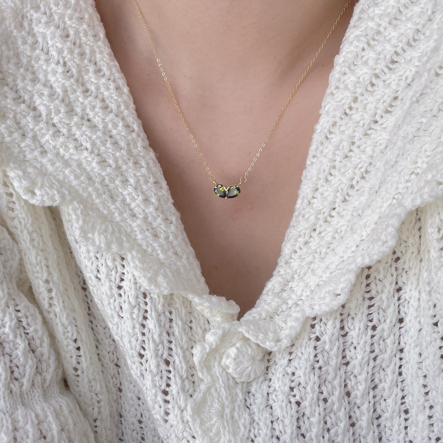 Geometric Triangle Pendant Necklace in 925 Sterling Silver with Knotted Chain