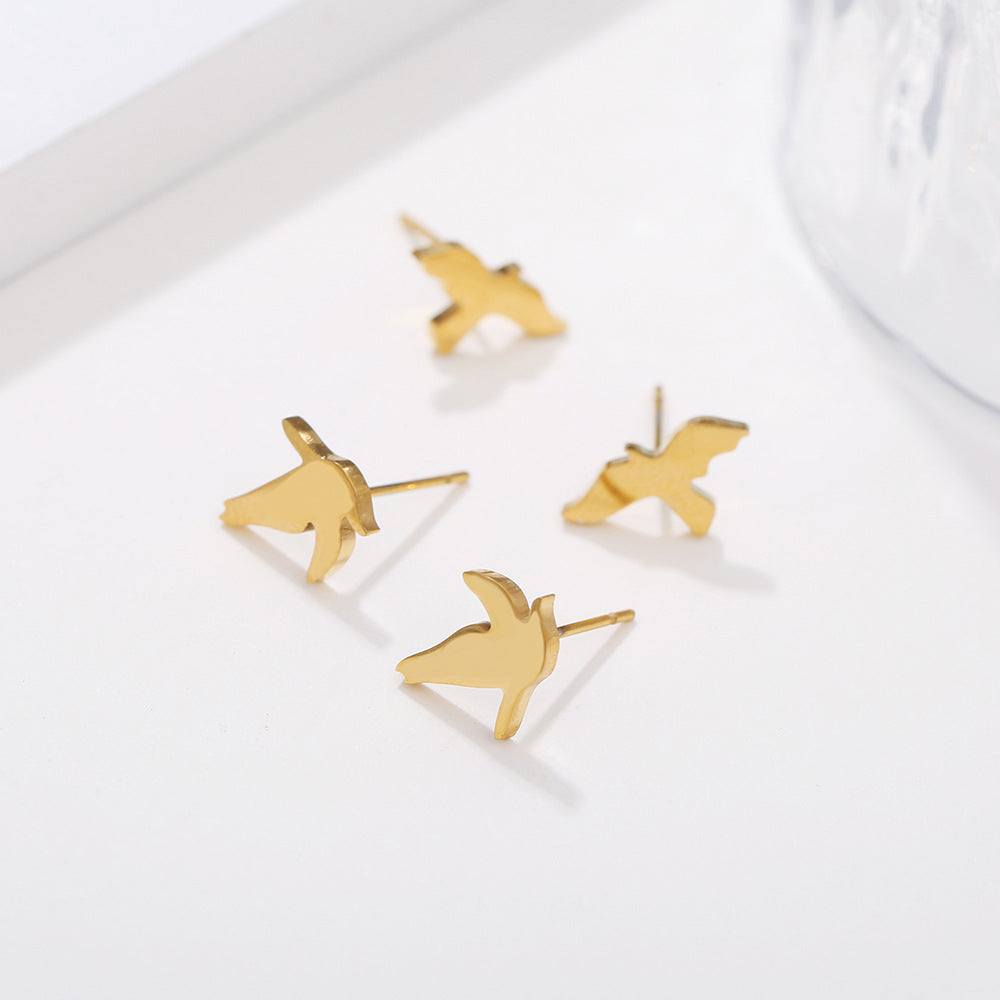 Sweet Minimalist Geometric Bird Alloy Pendant Stainless Steel Plated Necklace Cable Chain for Women