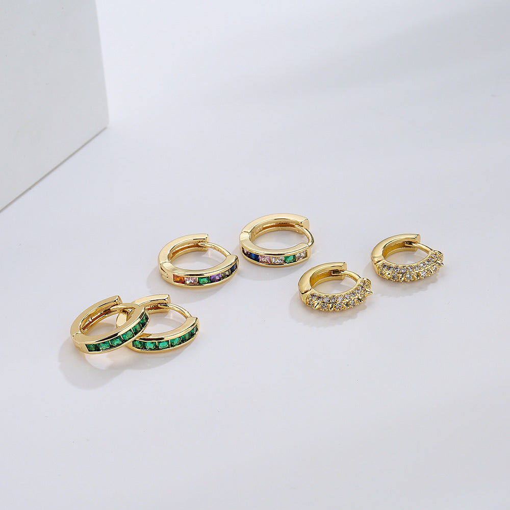 Orecchini geometrici minimalisti in rame con placcatura in oro 18 carati e zirconi micro-incastonati per donna