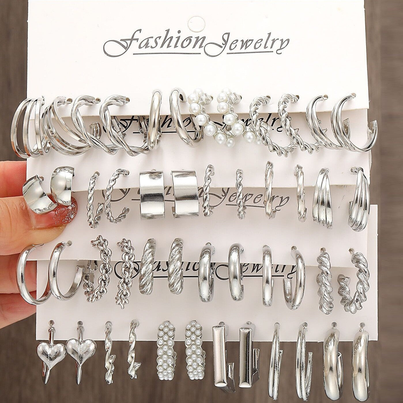 Fashion Geometric Round Gold Plated Zinc Alloy C-Shape Hoop Earrings with 925 Sterling Silver Posts