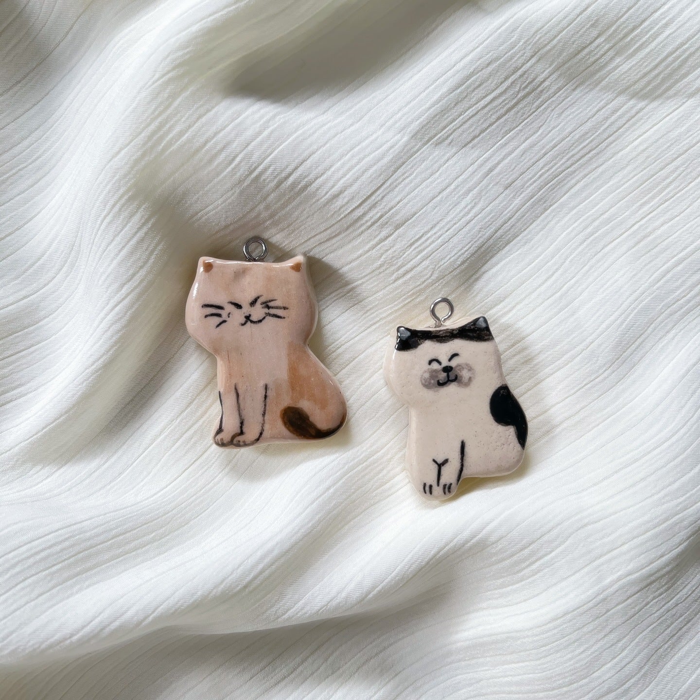 Luxury Casual Hand-Painted Animal Stainless Steel Pendant Necklace for Unisex