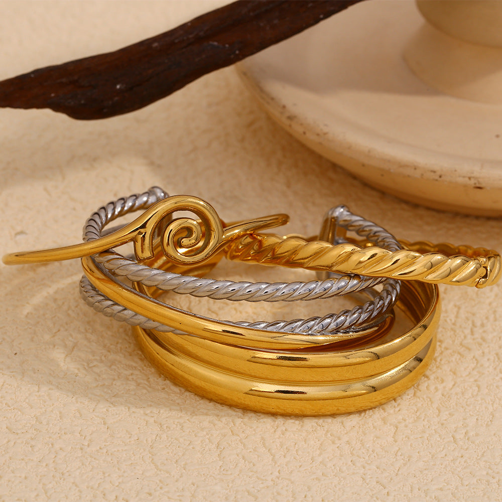 Fashionable Minimalist Donut-Shaped Stainless Steel Electroplated Bracelet for Women with Geometric Design and Cross-Layered Structure