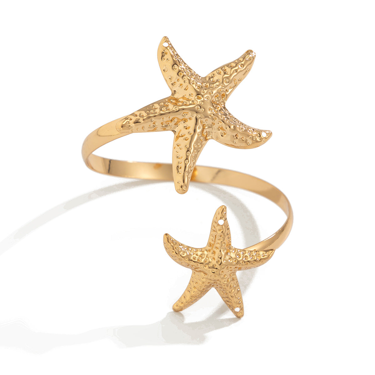 Minimalist Star-Shaped Alloy Bracelet with Plated Finish for Women, Ocean-Inspired Beach Style Arm Cuff